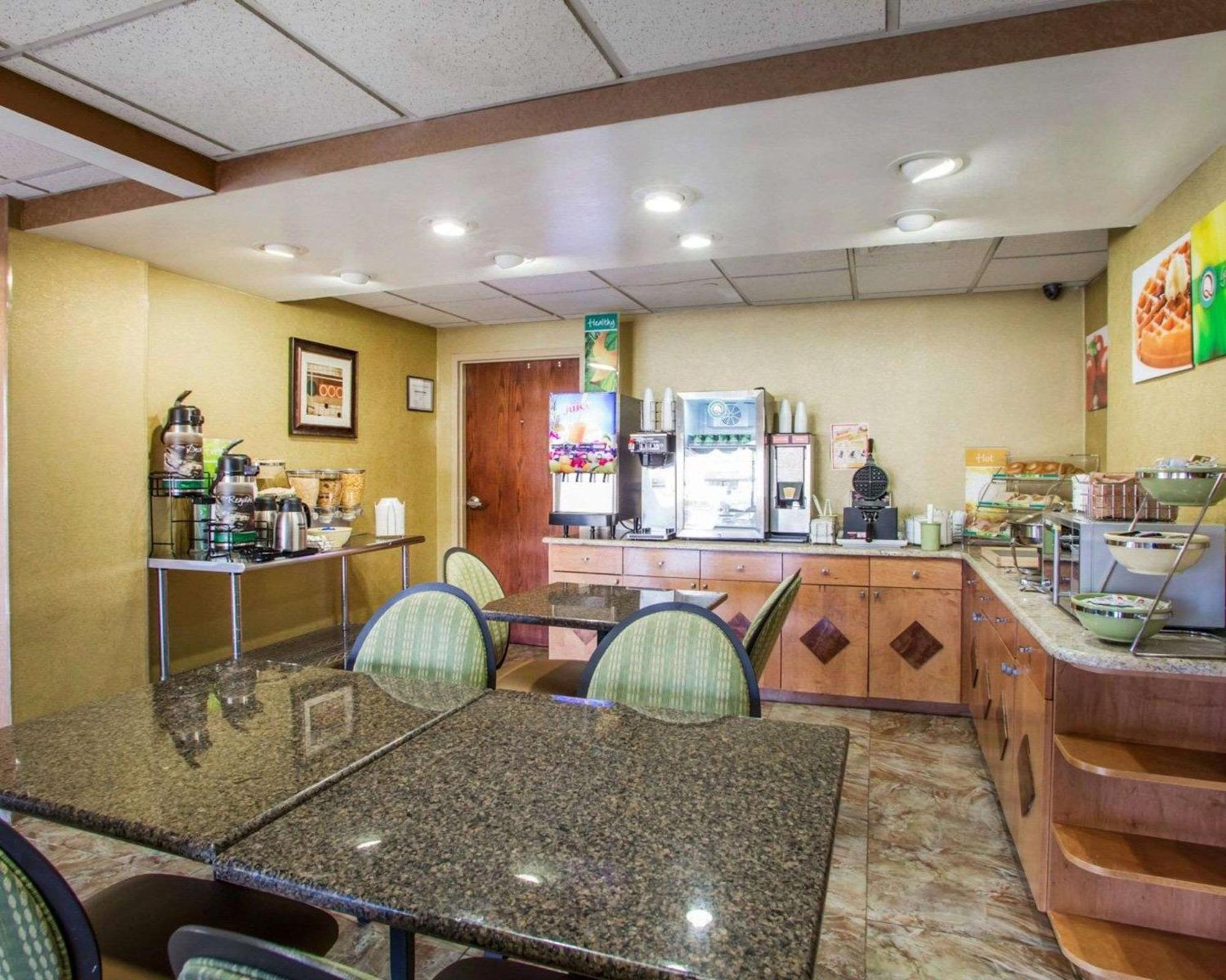 Quality Inn Vineland – Millville Esterno foto